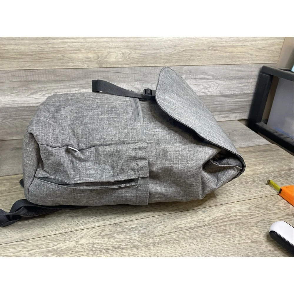 Made By Design Adult Unisex Draw Top Pockets Flat Backpack 17